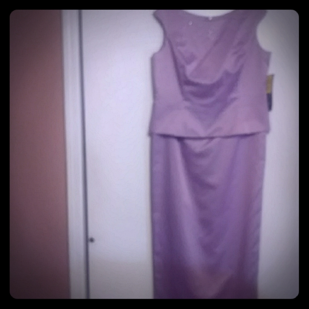 NWOT Mauve Formal Gown